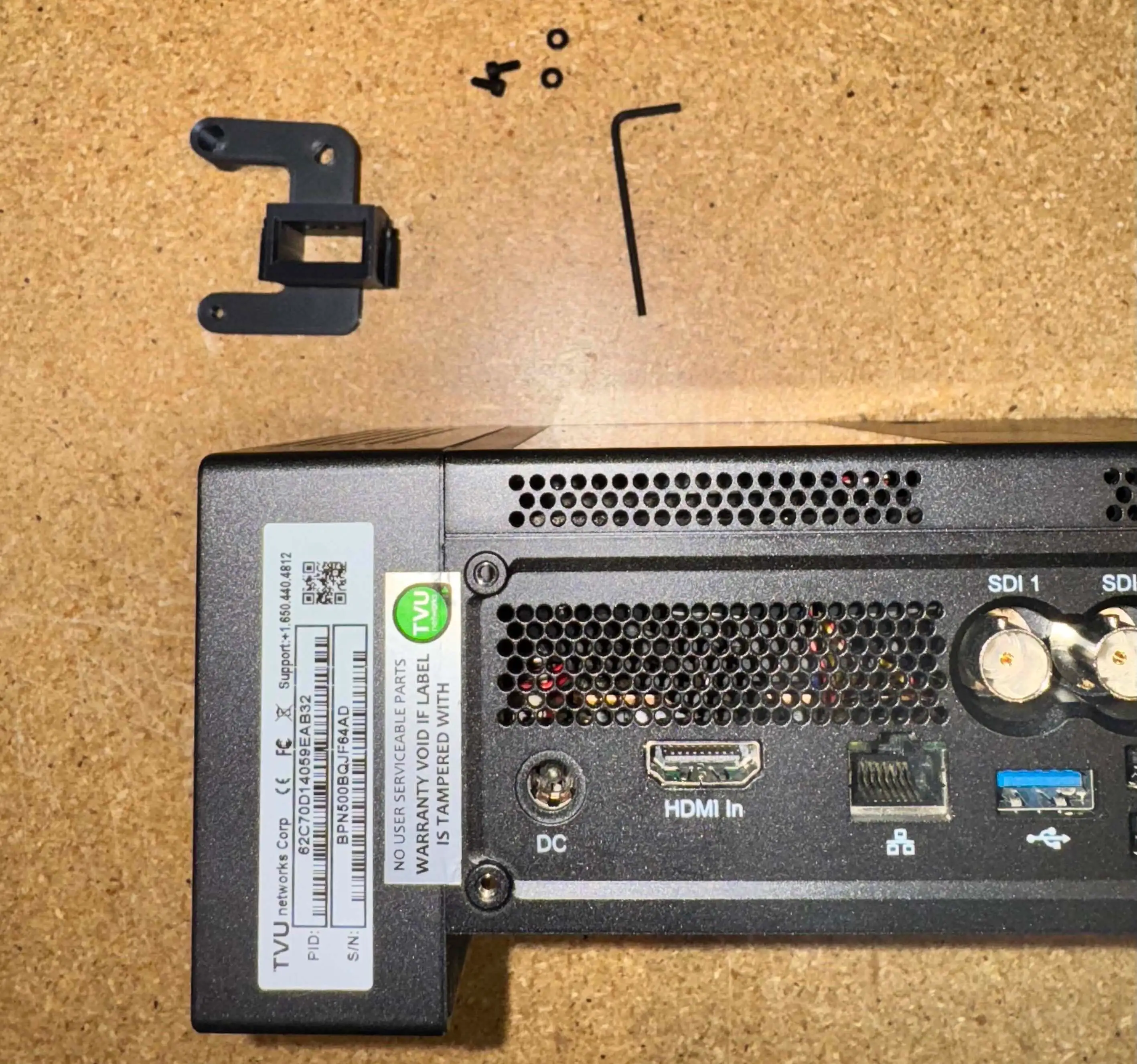 hdmi-clamp-thumb